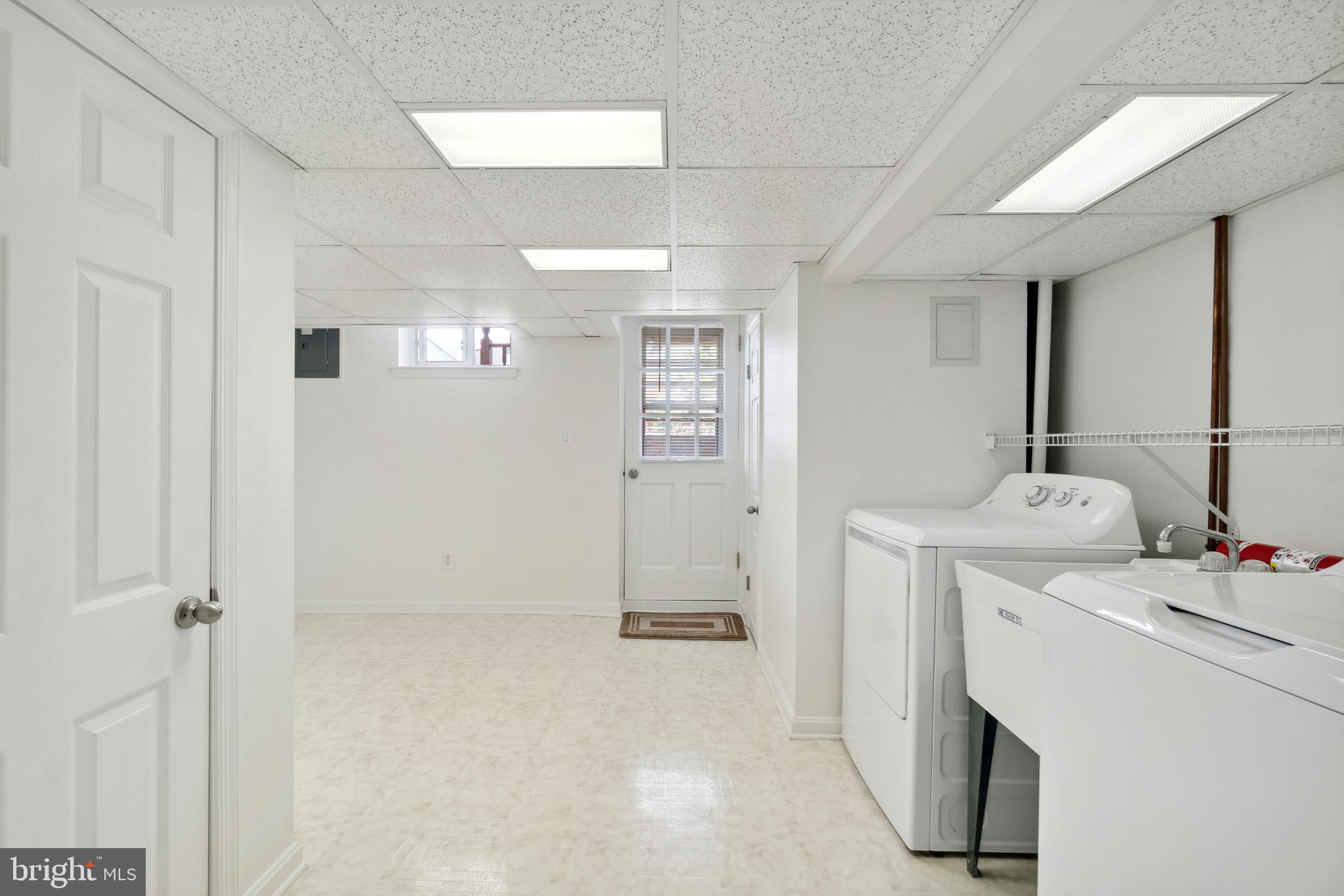 EASTWOOD - Residential