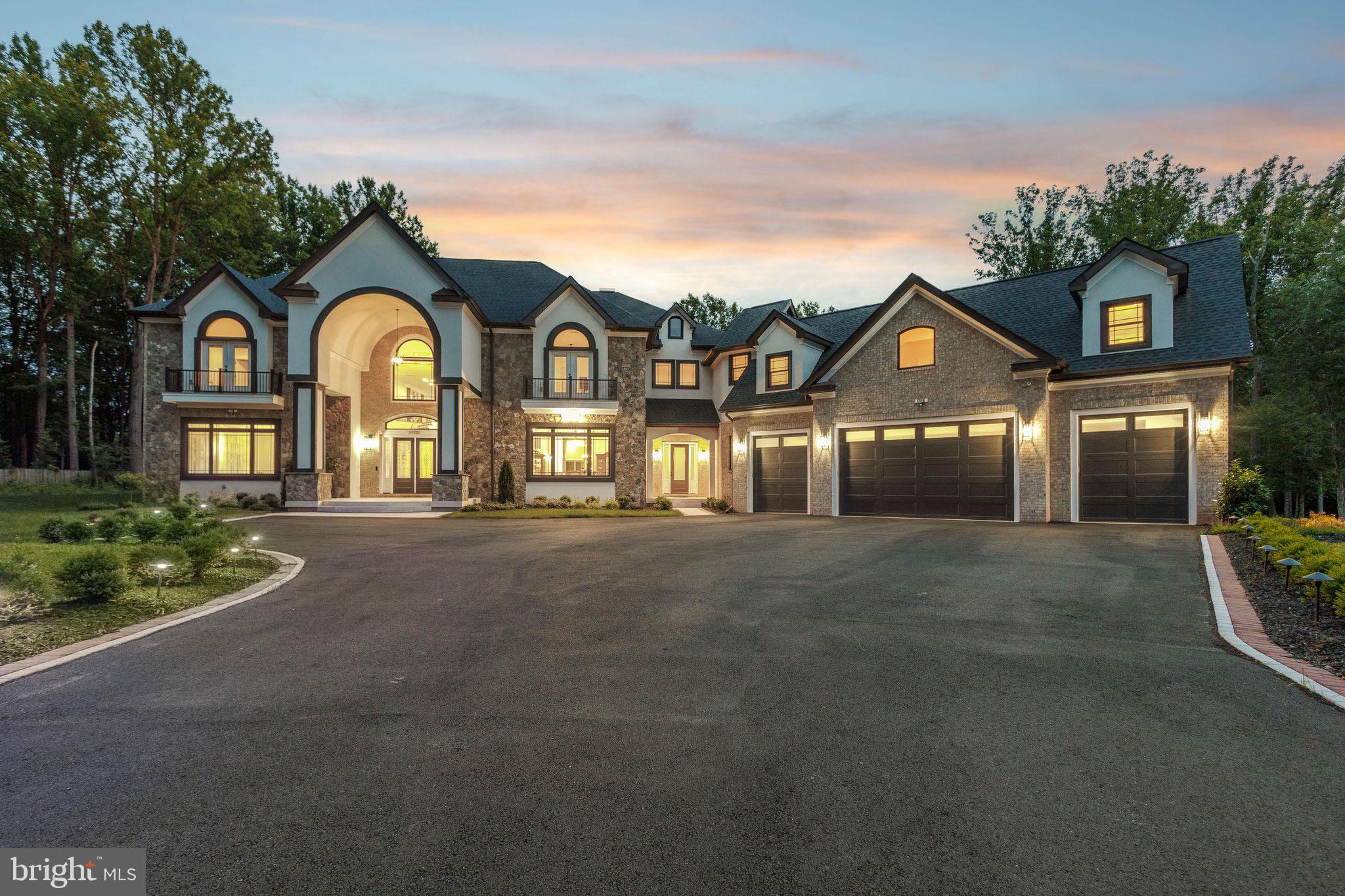 GREAT FALLS WOODS - Residential