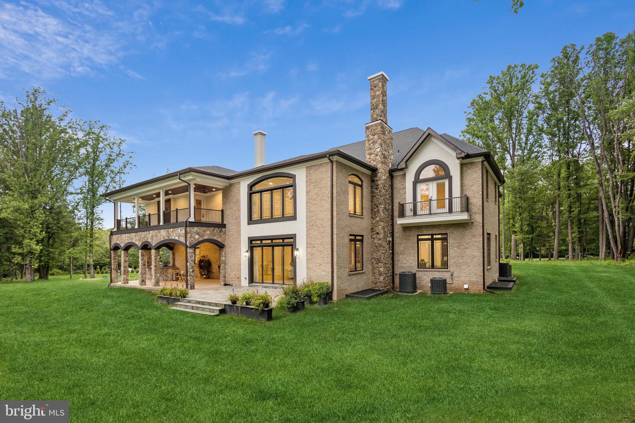 GREAT FALLS WOODS - Residential