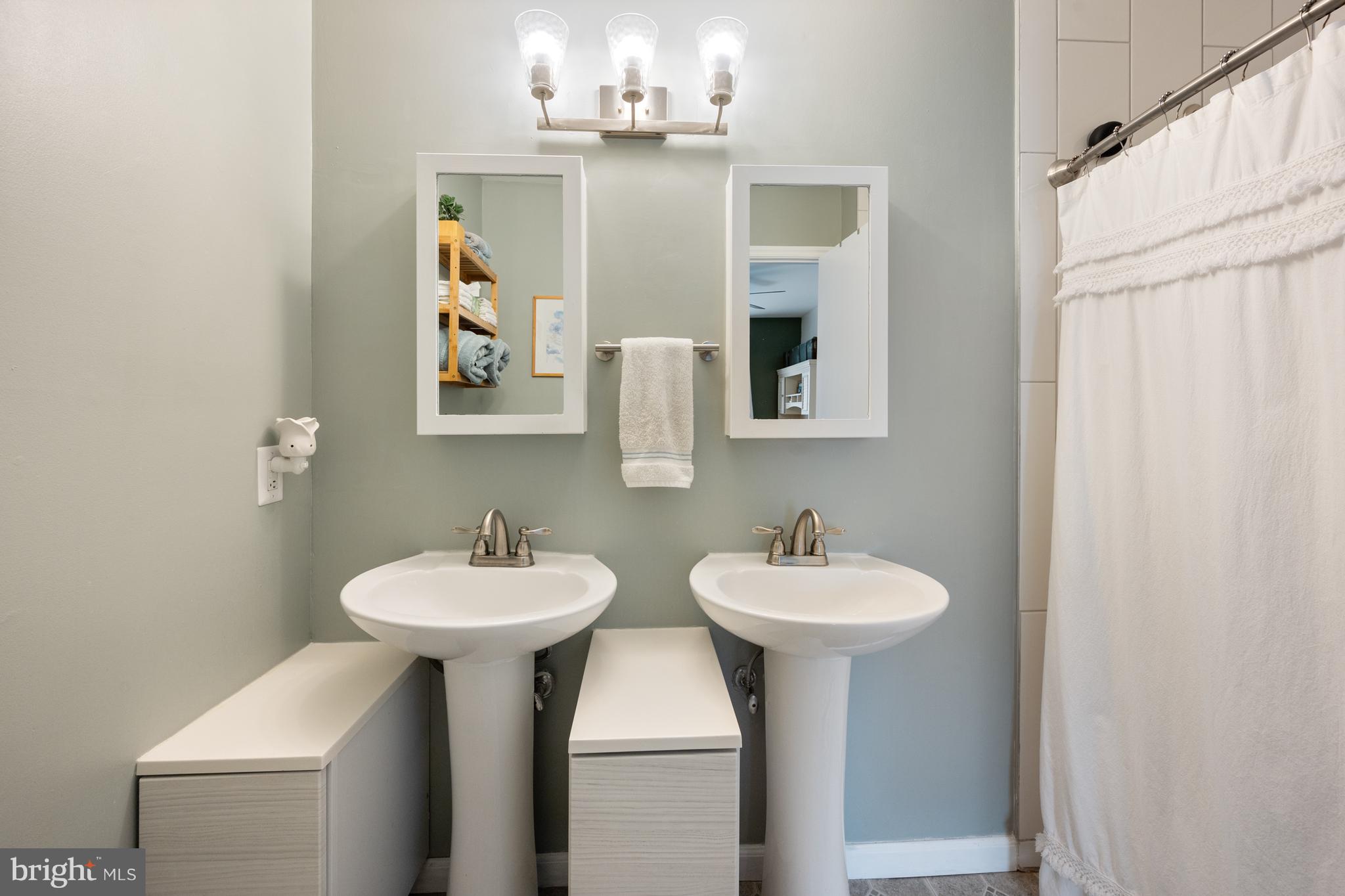 FAIRFIELD - Residential