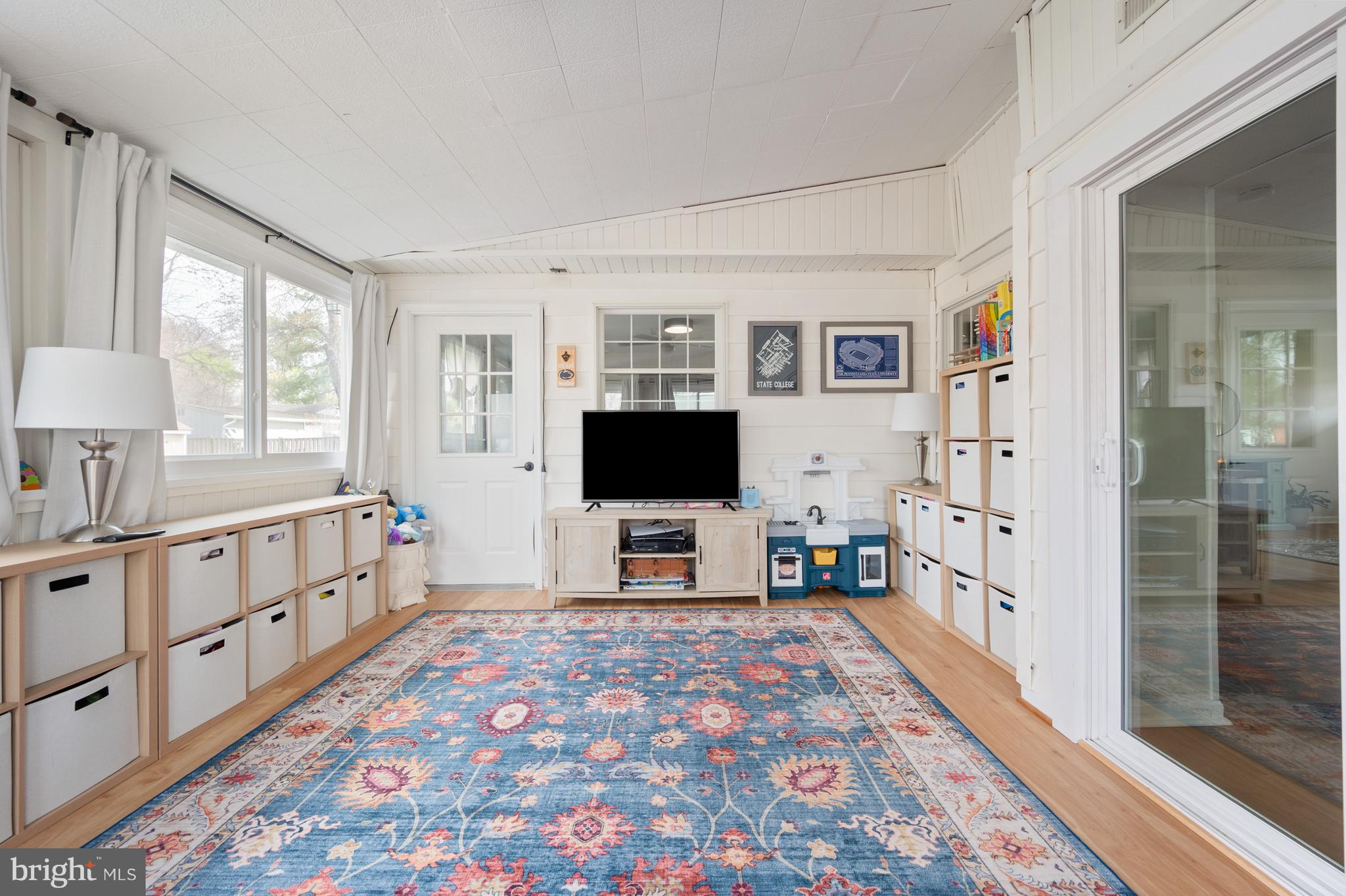 FAIRFIELD - Residential