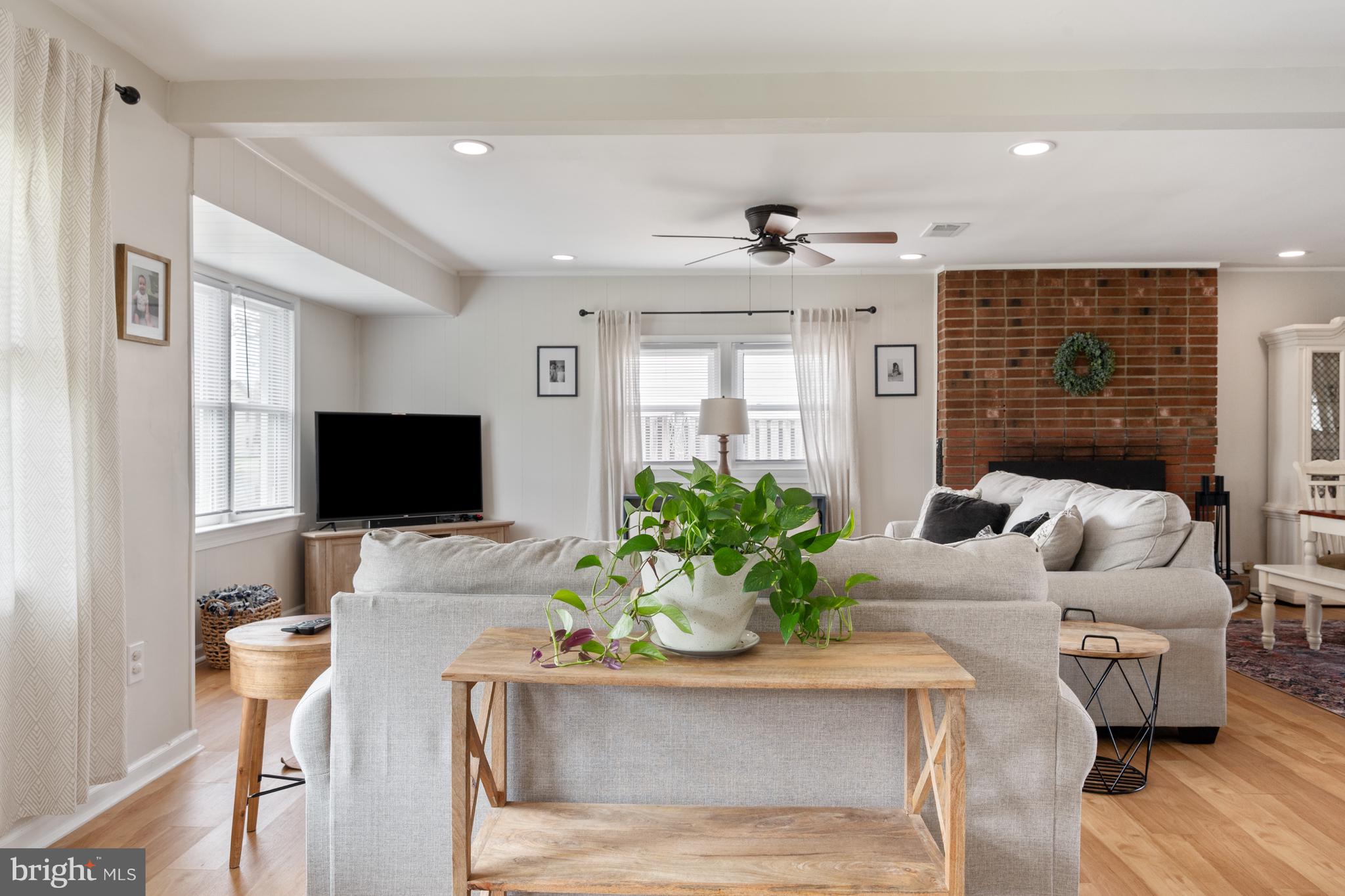 FAIRFIELD - Residential