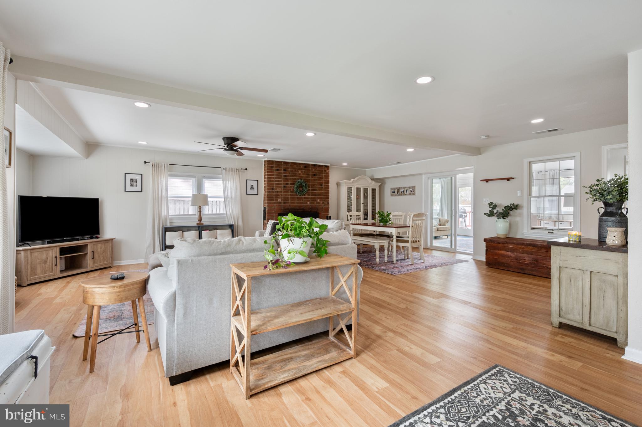 FAIRFIELD - Residential