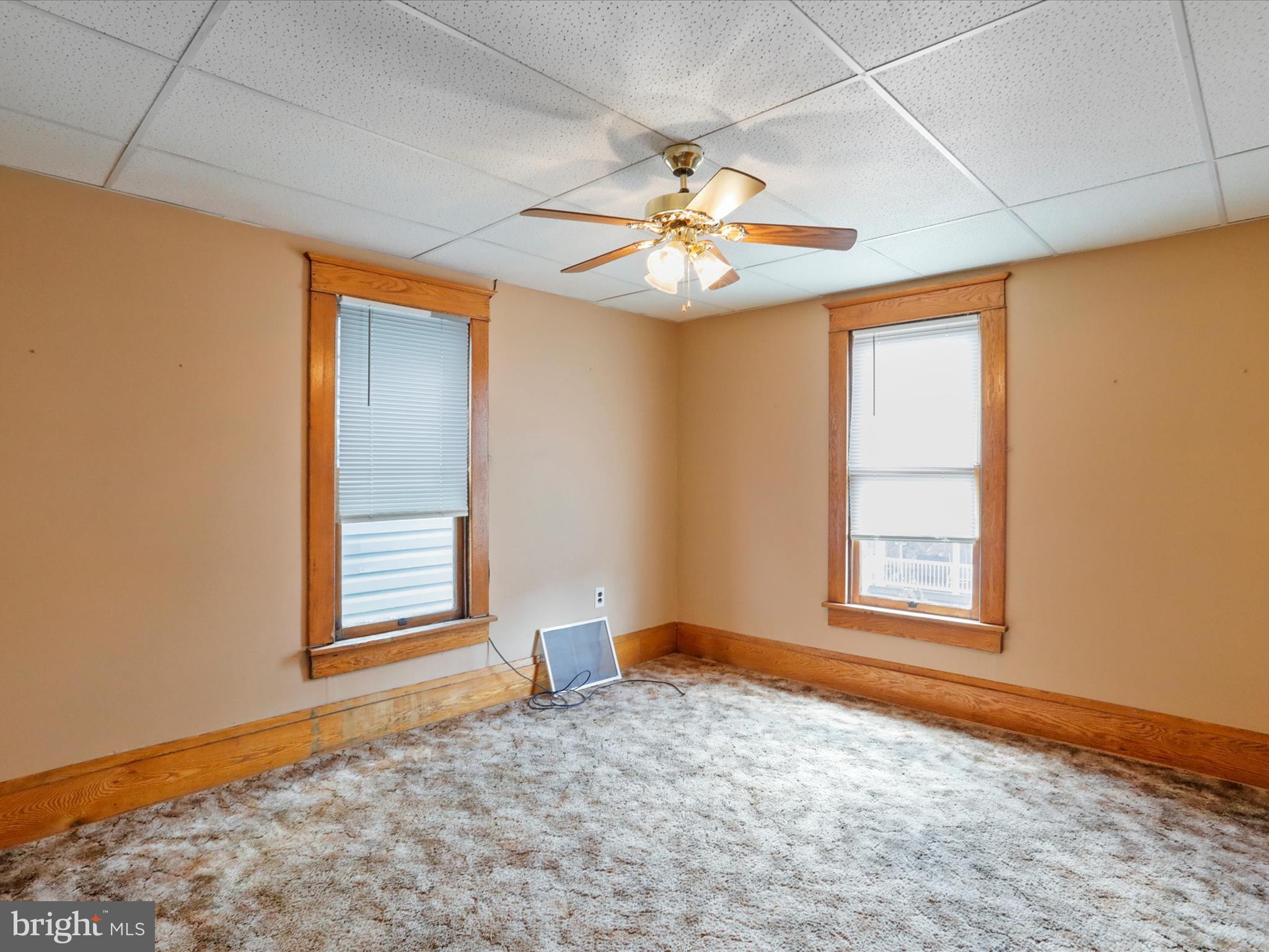 WEST END - Residential