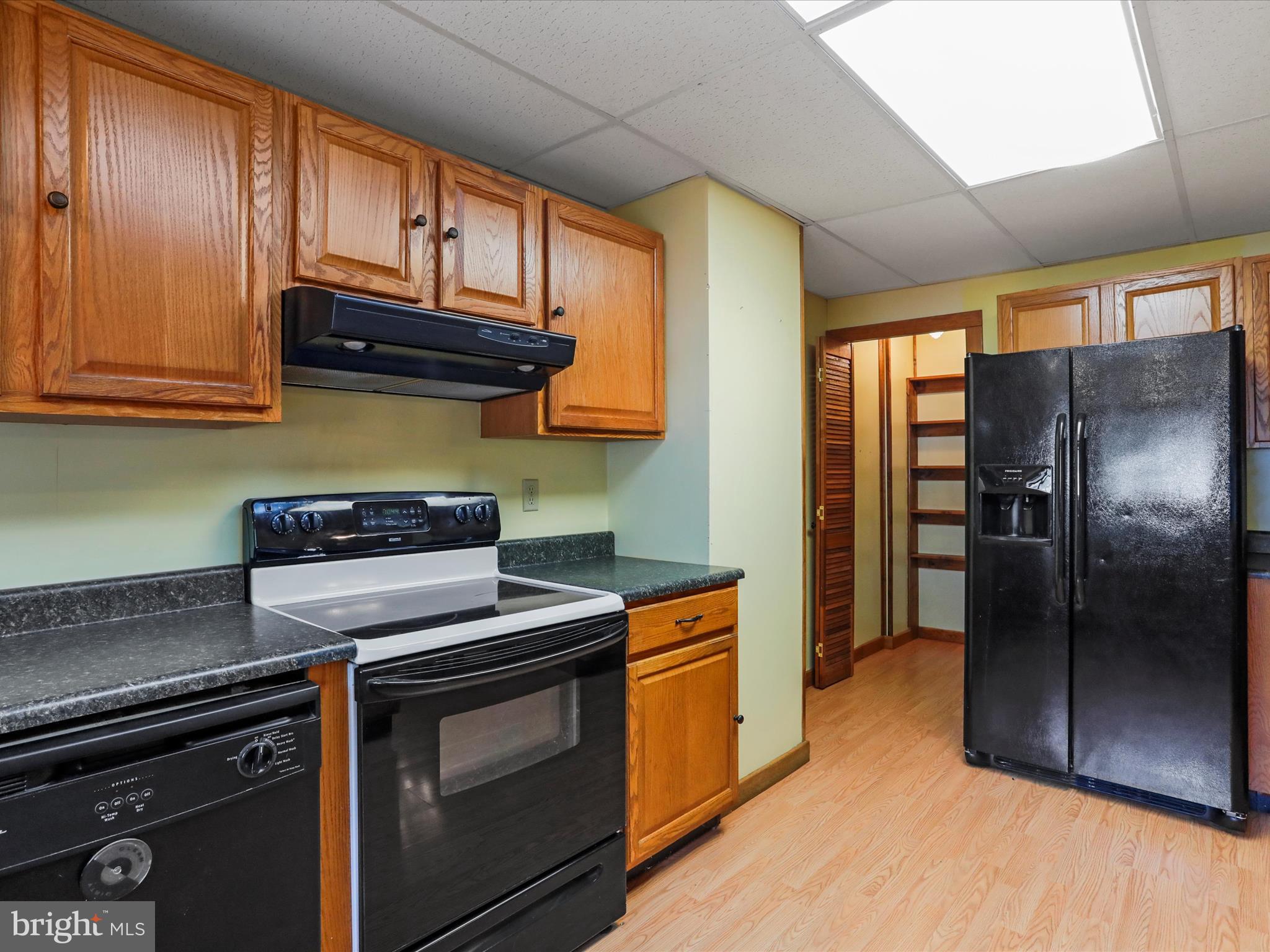 WEST END - Residential