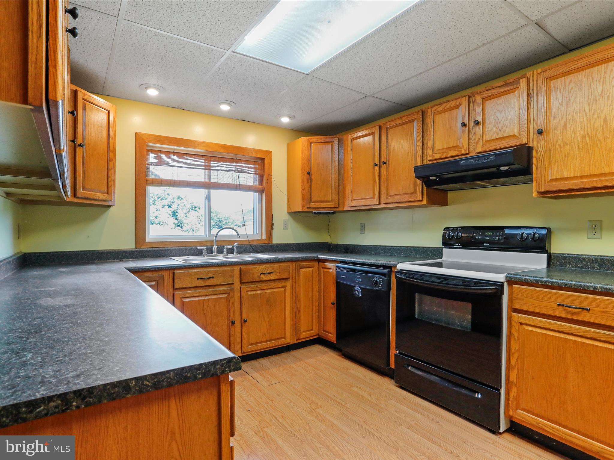 WEST END - Residential