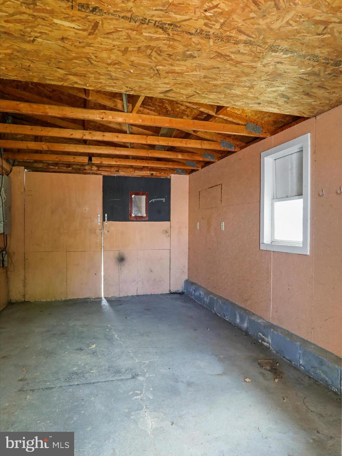 WEST END - Residential