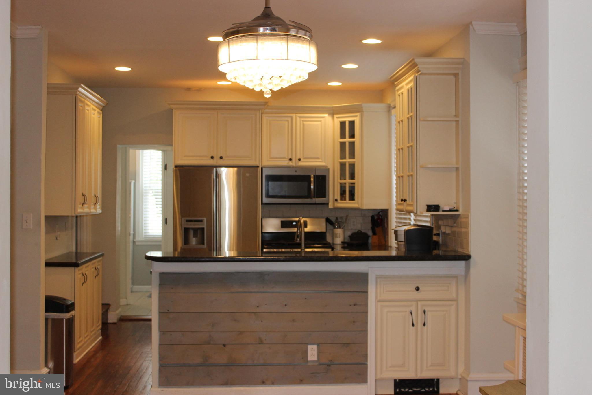 MANAYUNK - Residential Lease