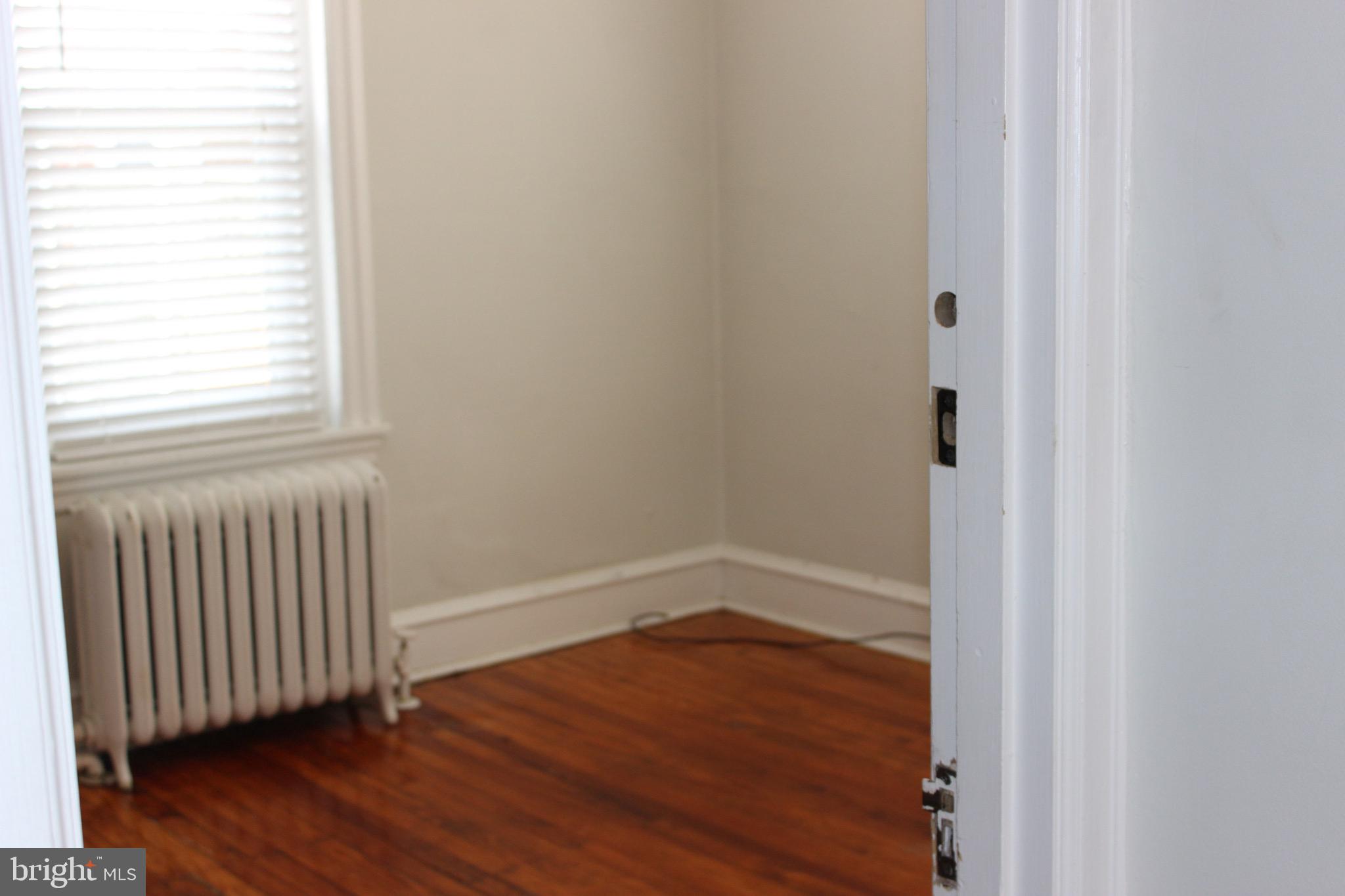 MANAYUNK - Residential Lease