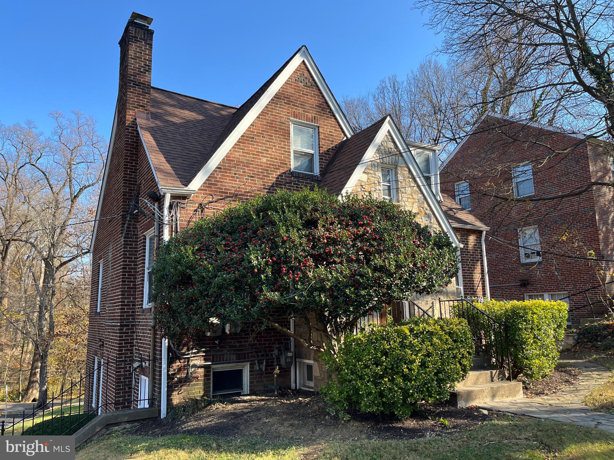 TAKOMA PARK - Residential Lease