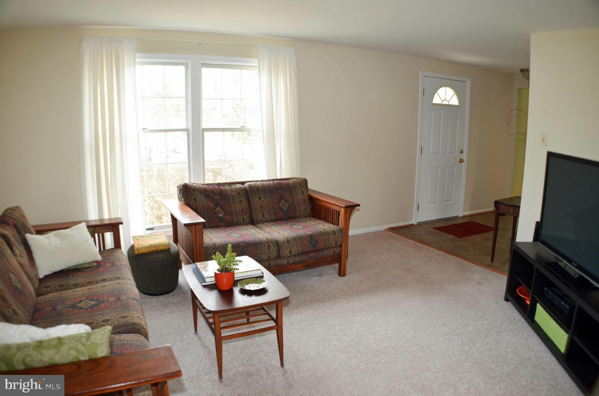 FOX MILL ESTATES - Residential