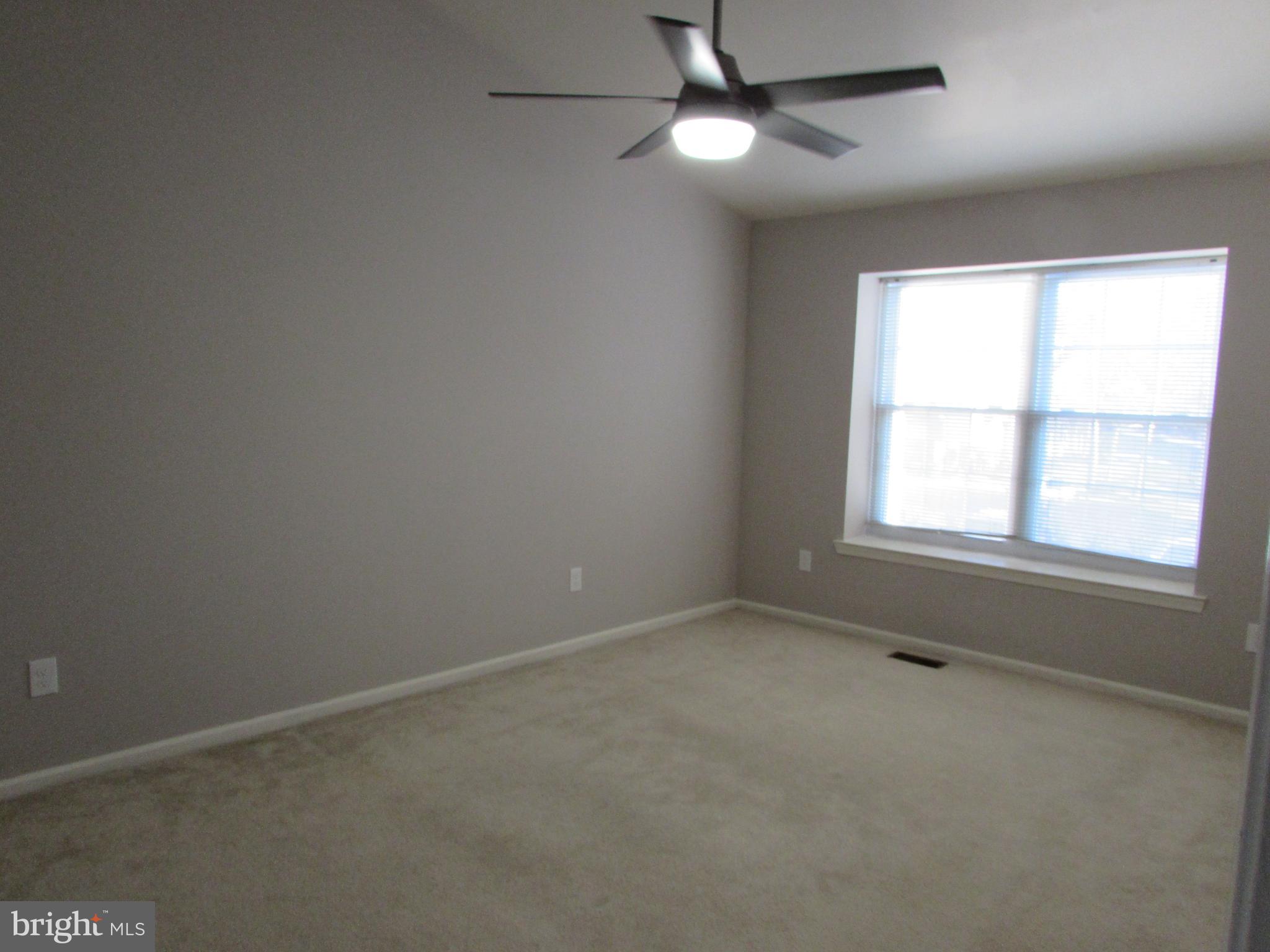 MAKEFIELD GLEN - Residential Lease