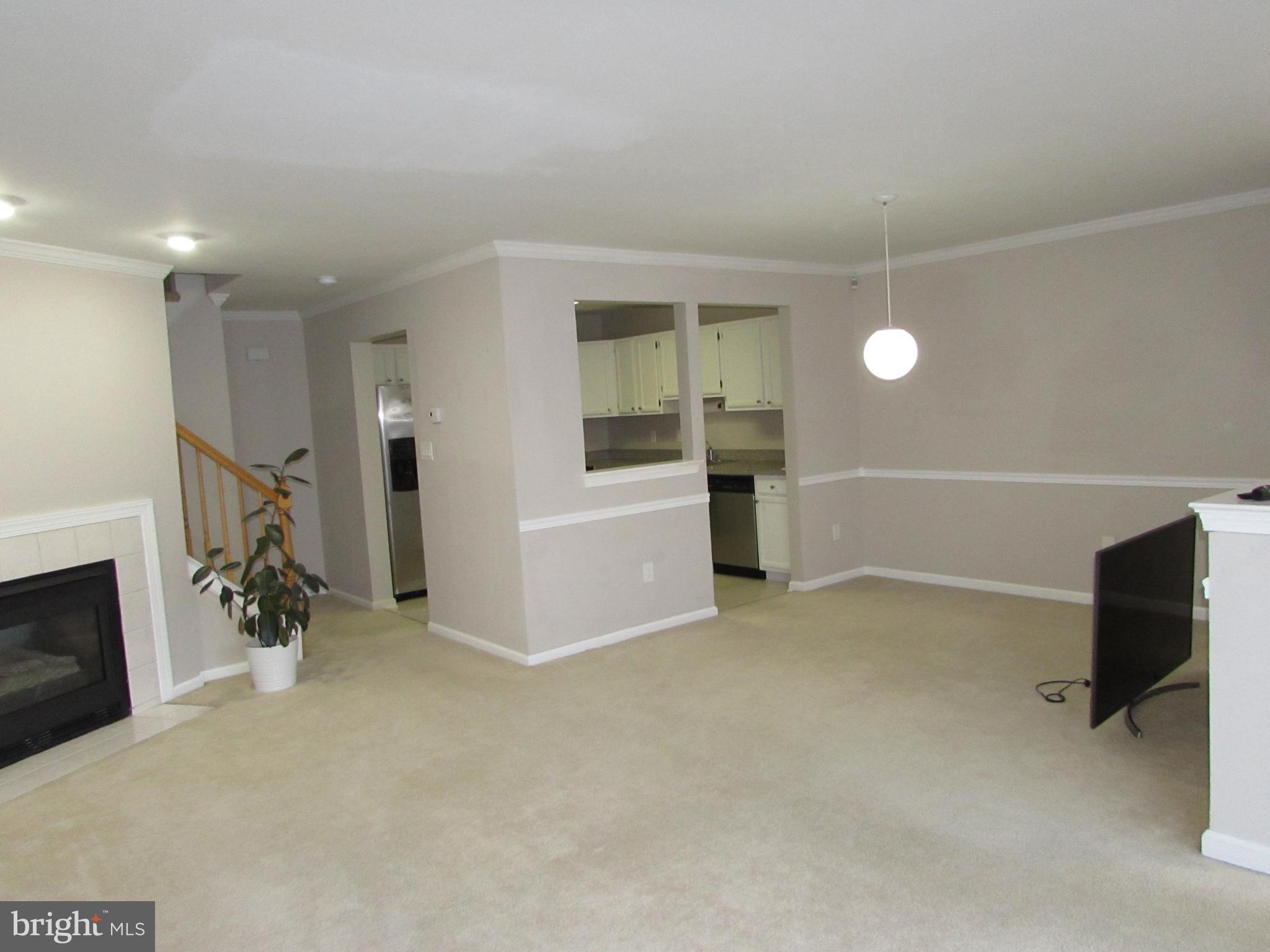 MAKEFIELD GLEN - Residential Lease