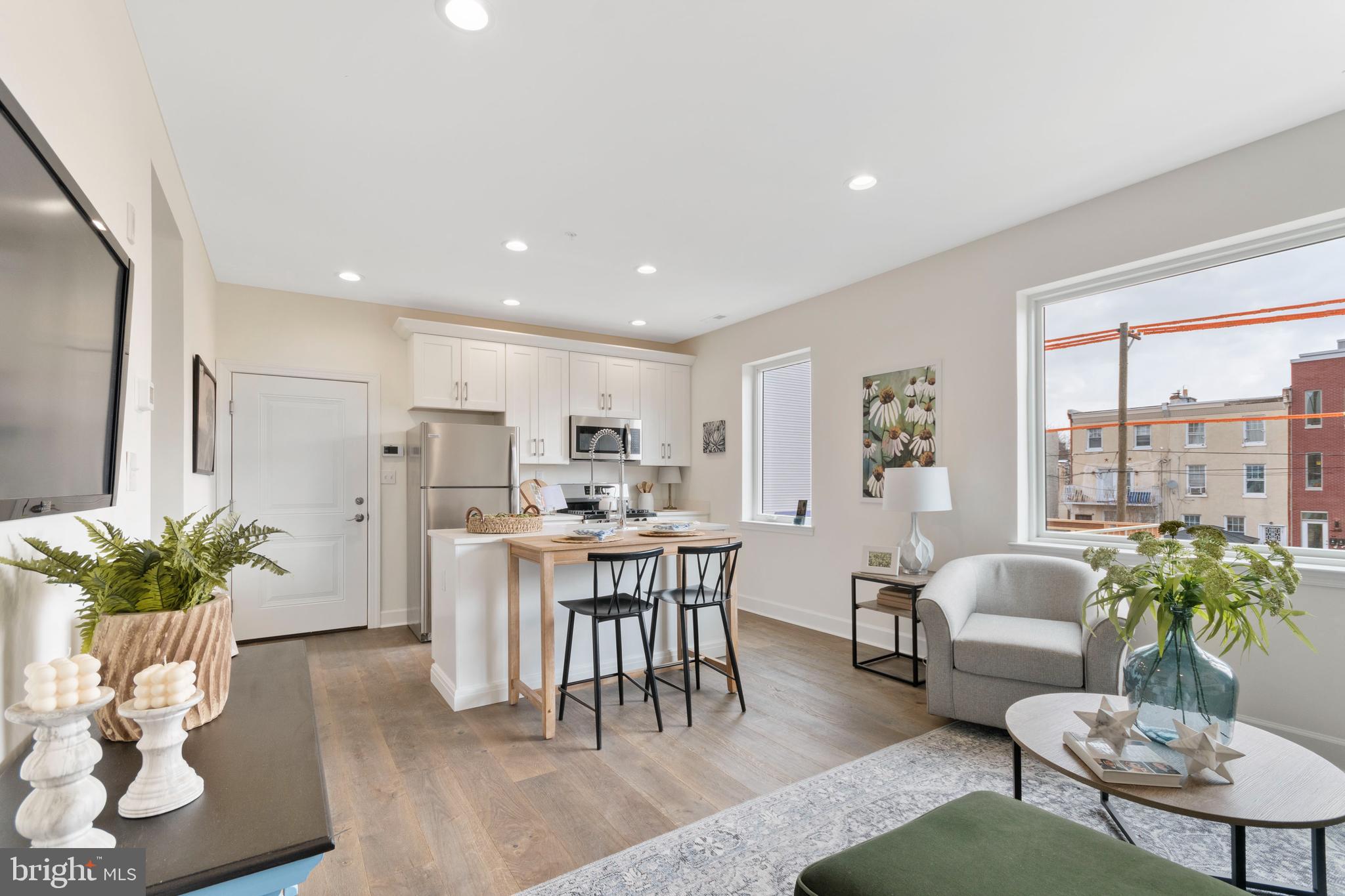 NORRIS SQUARE - Residential