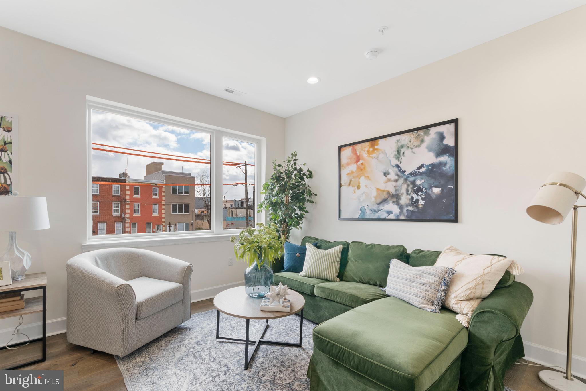 NORRIS SQUARE - Residential