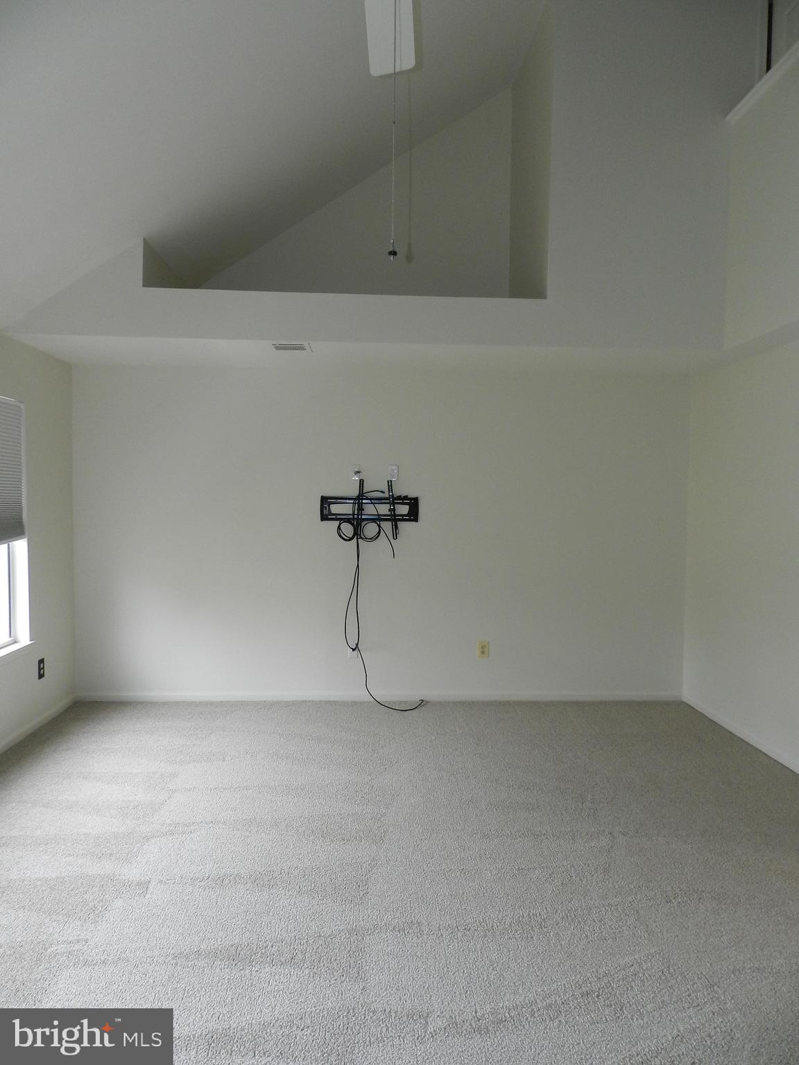 RIDGELEIGH - Residential