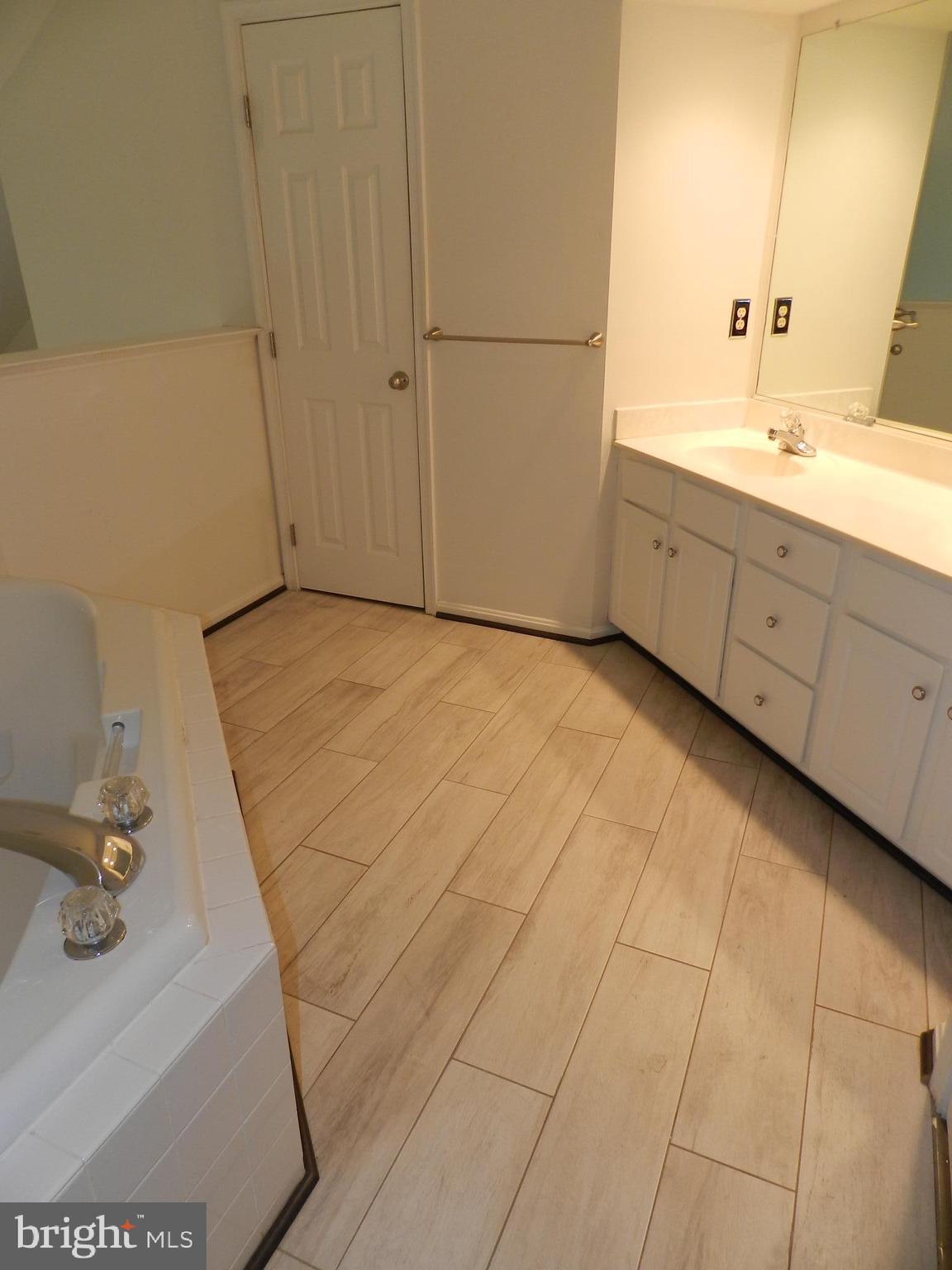 RIDGELEIGH - Residential