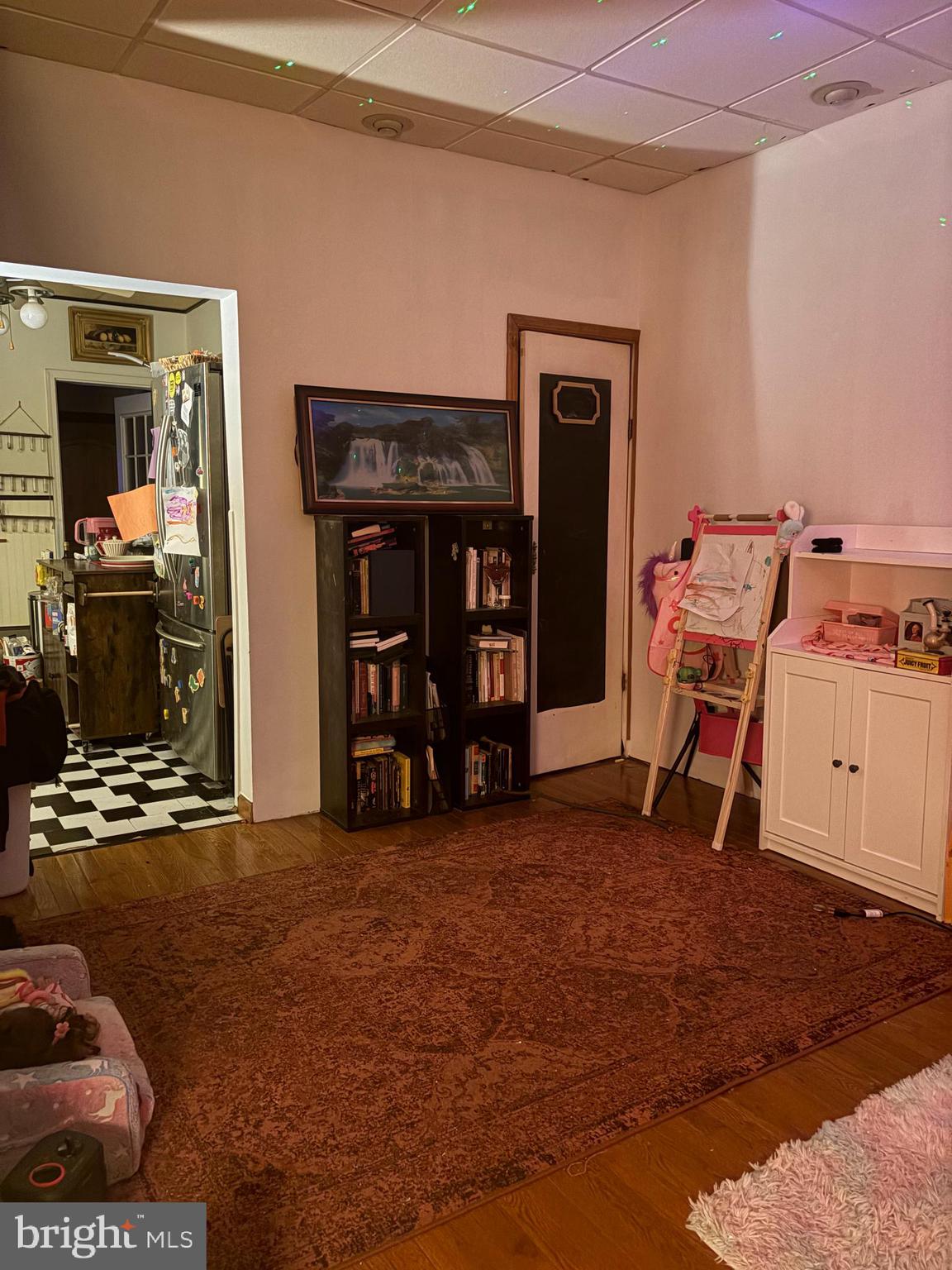 SOUTH STREET - Residential