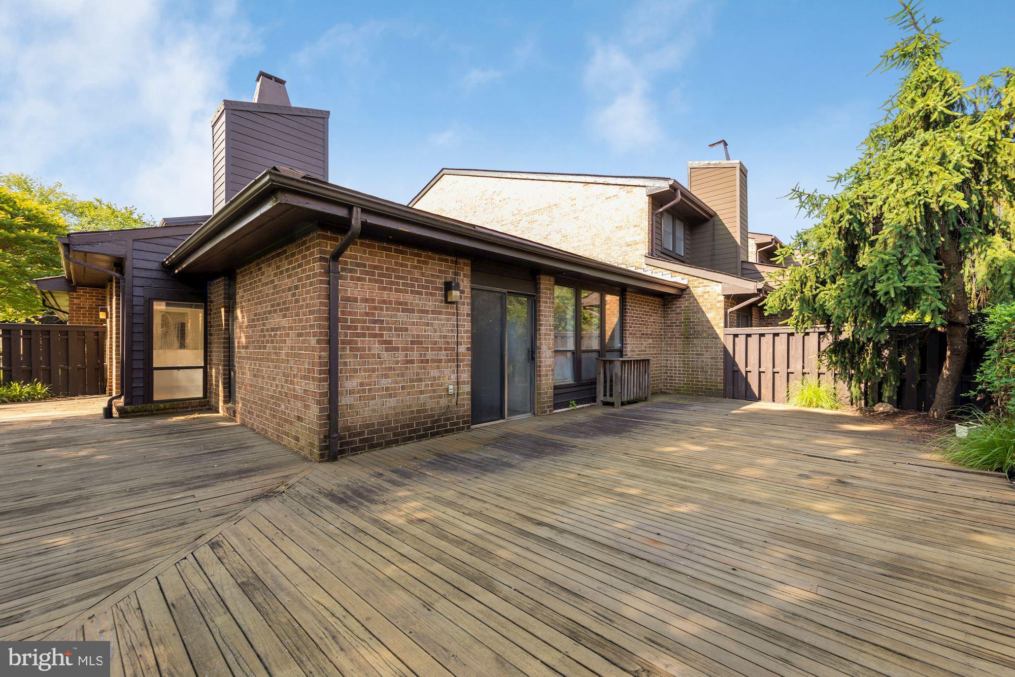 STRATHMORE PLACE - Residential