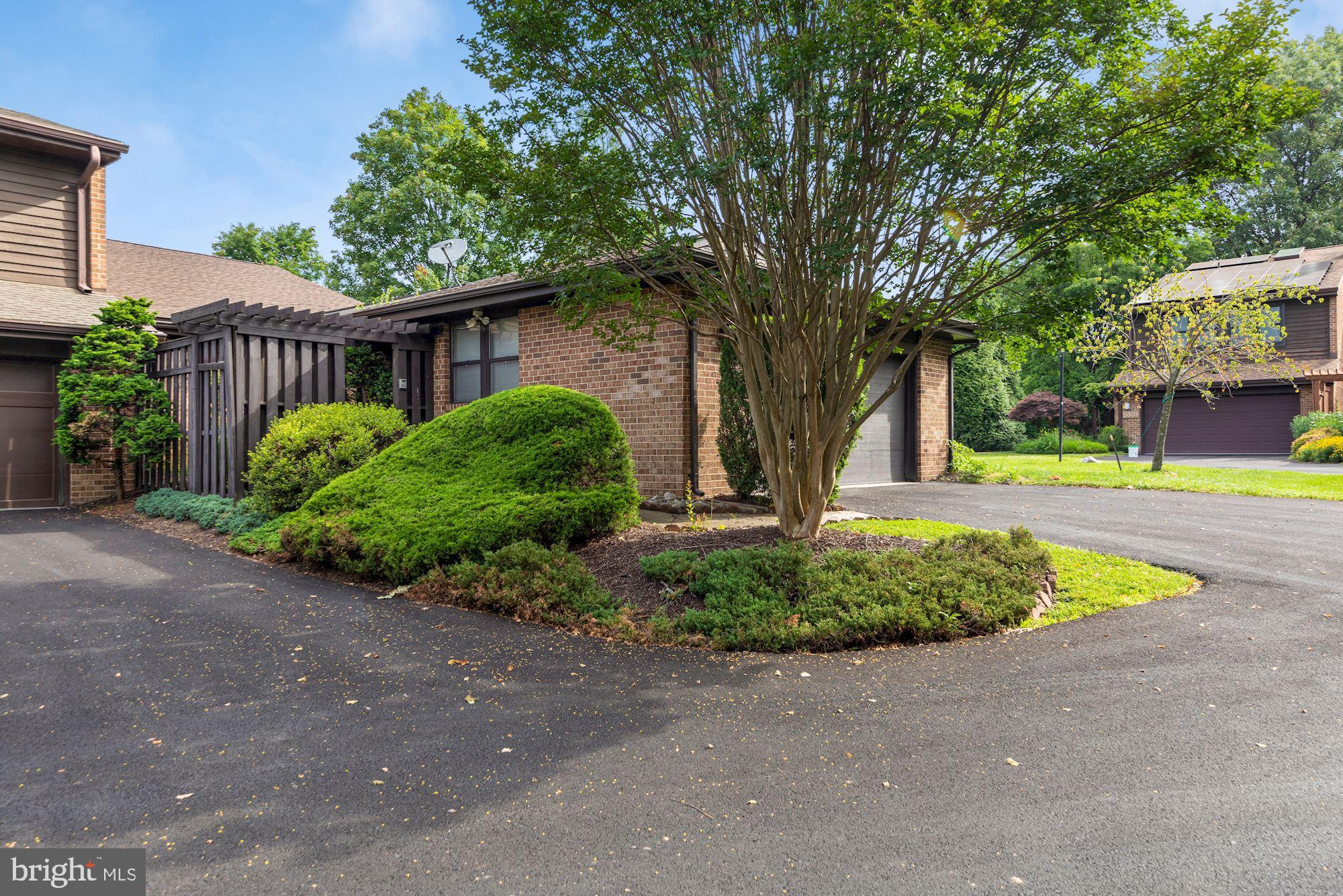 STRATHMORE PLACE - Residential