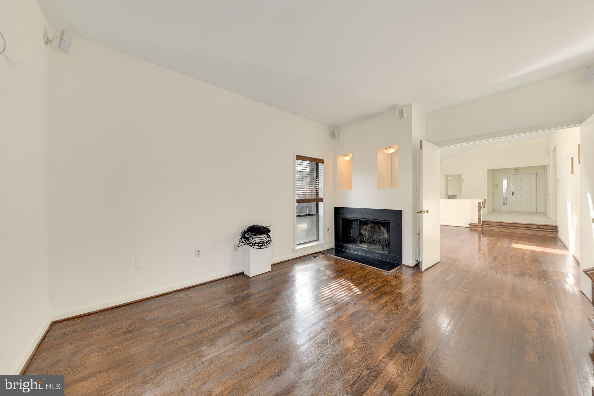 STRATHMORE PLACE - Residential