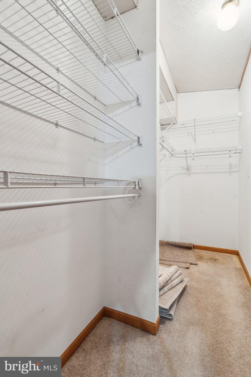 SUMMER HILL - Residential