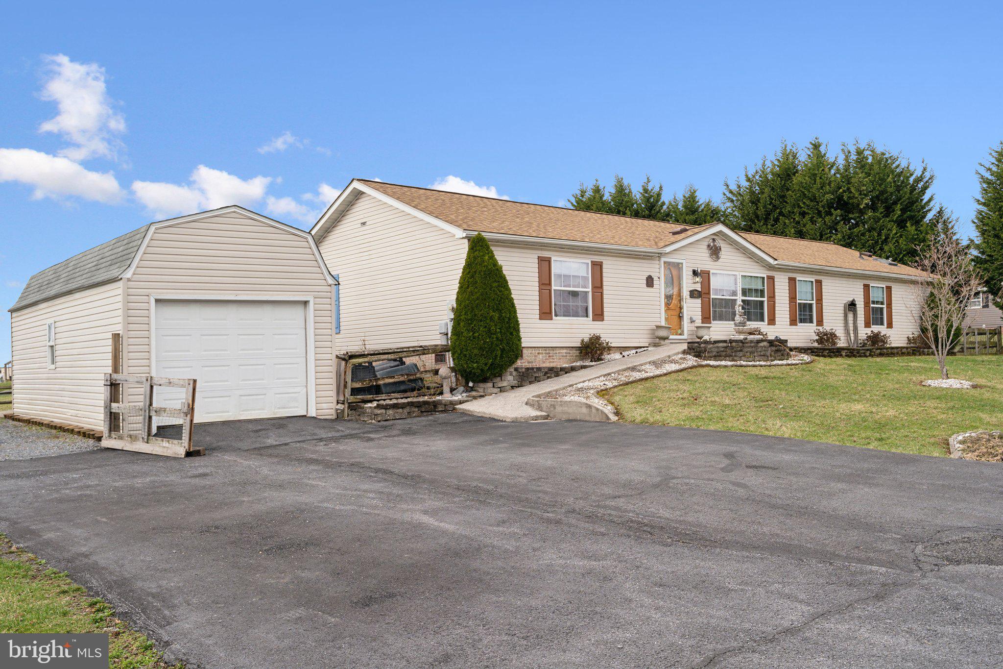 SUMMER HILL - Residential