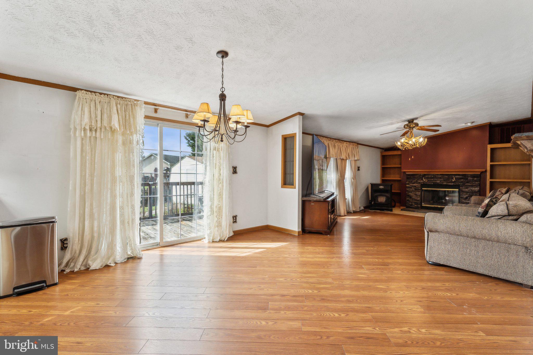 SUMMER HILL - Residential