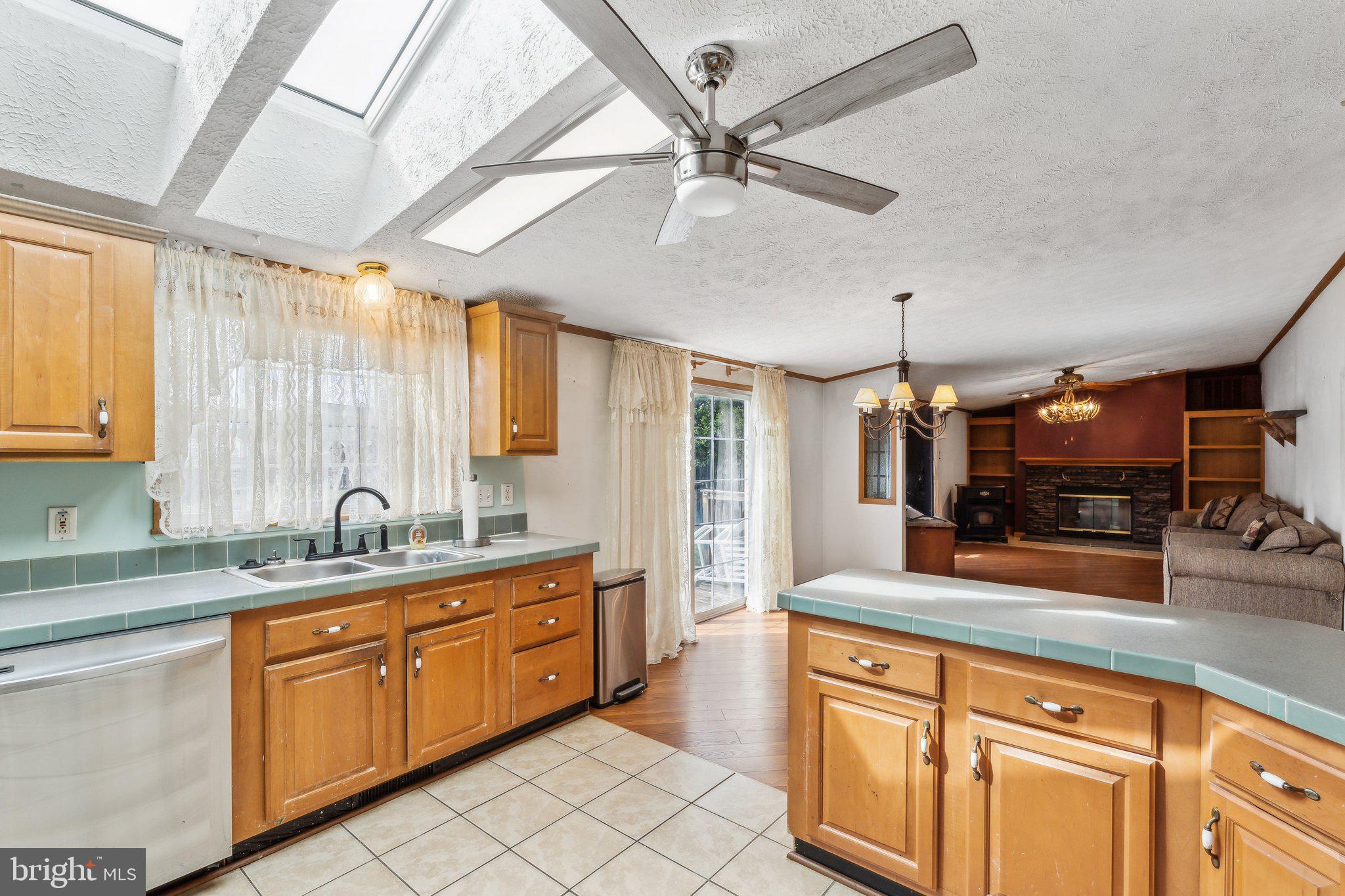 SUMMER HILL - Residential