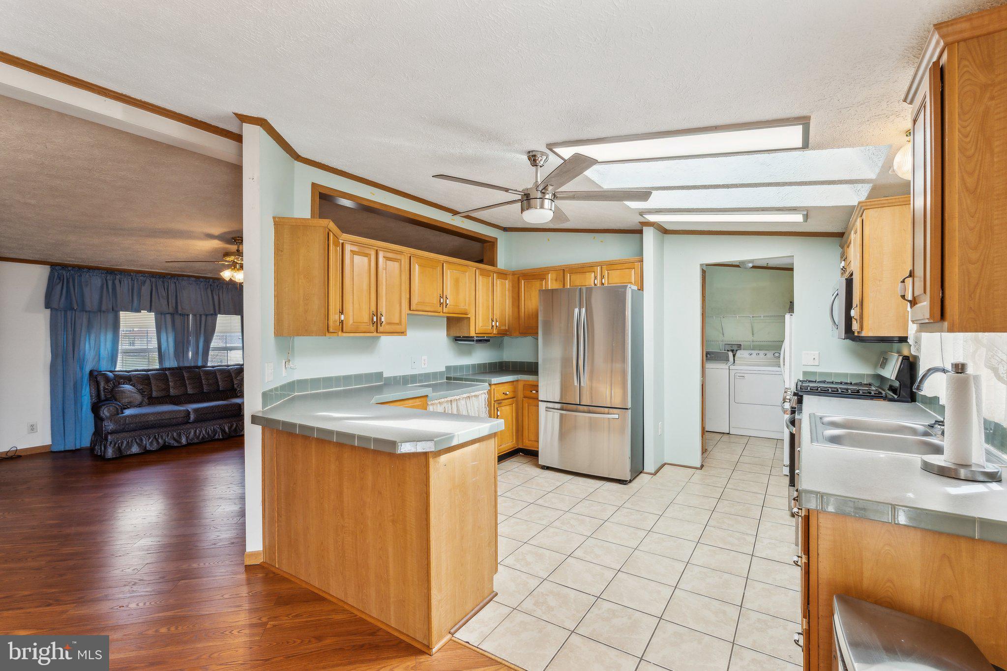 SUMMER HILL - Residential