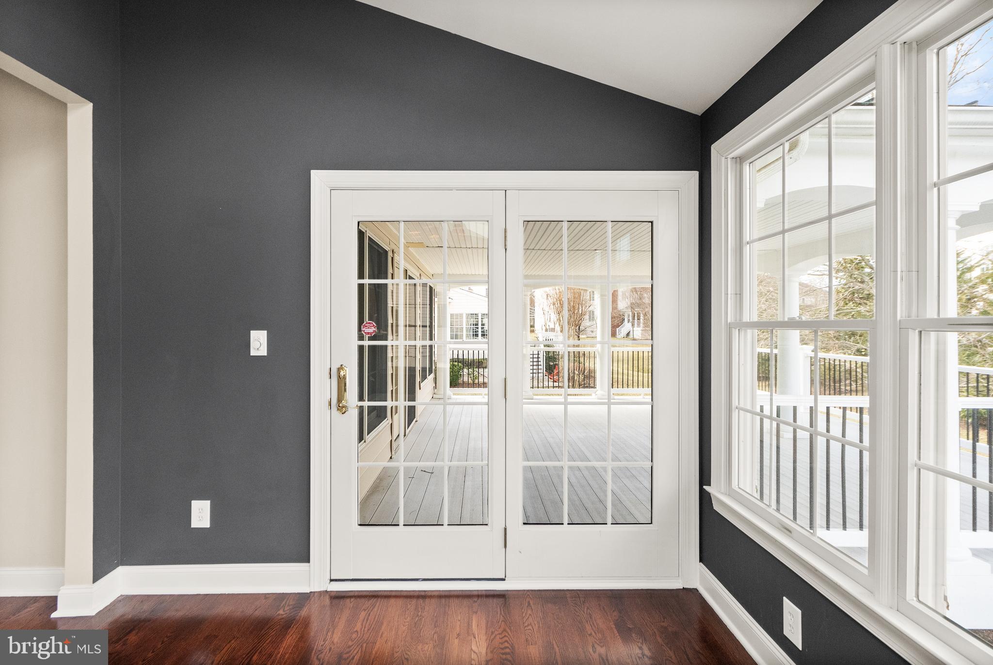 BELMONT LAND BAY - Residential