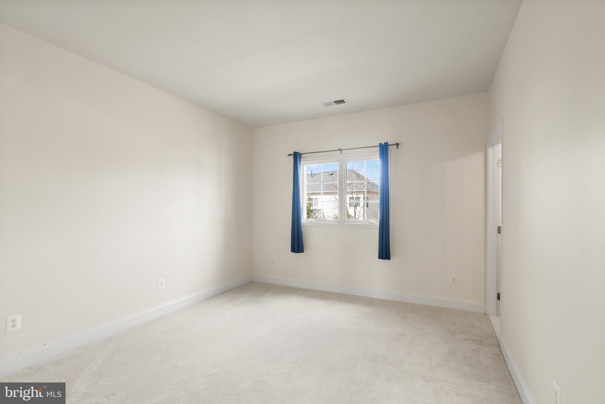 BELMONT LAND BAY - Residential