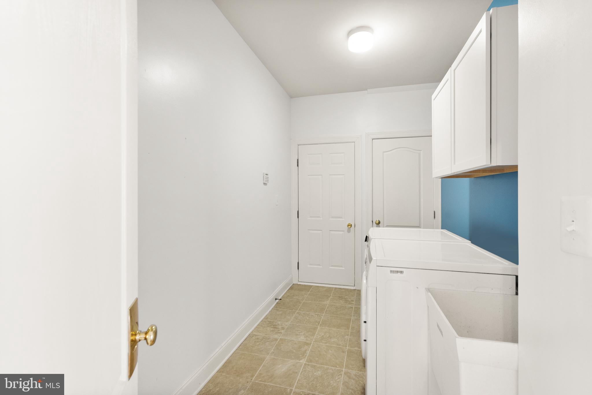 BELMONT LAND BAY - Residential