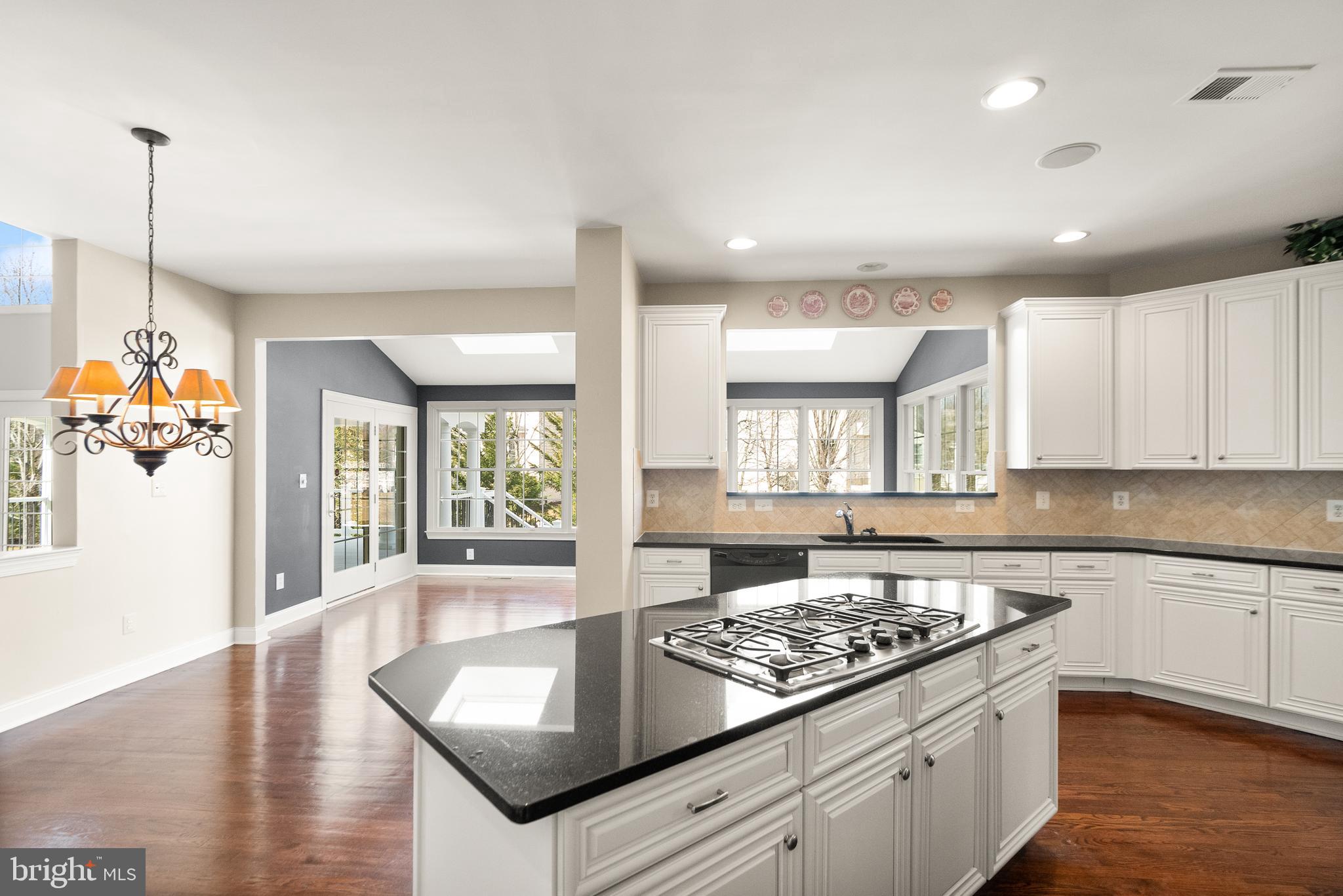 BELMONT LAND BAY - Residential