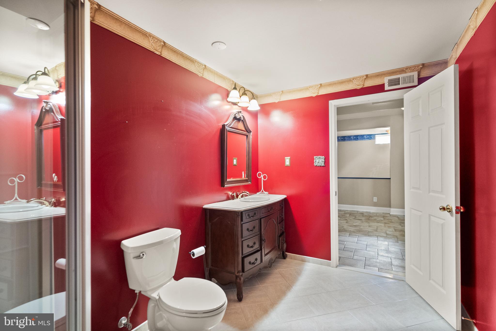 BELMONT LAND BAY - Residential