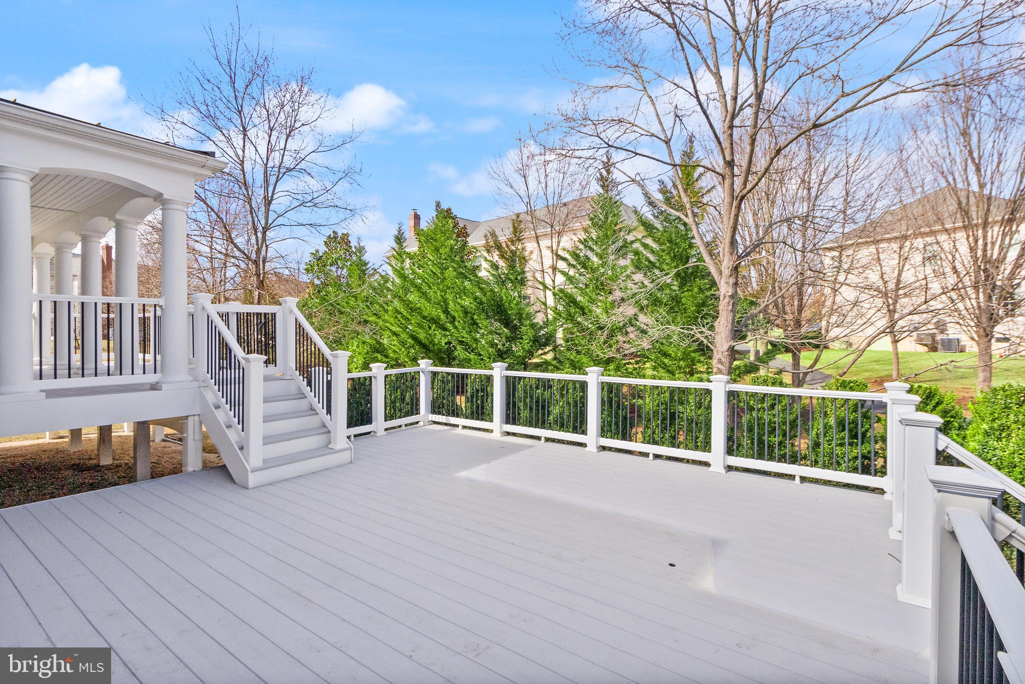 BELMONT LAND BAY - Residential