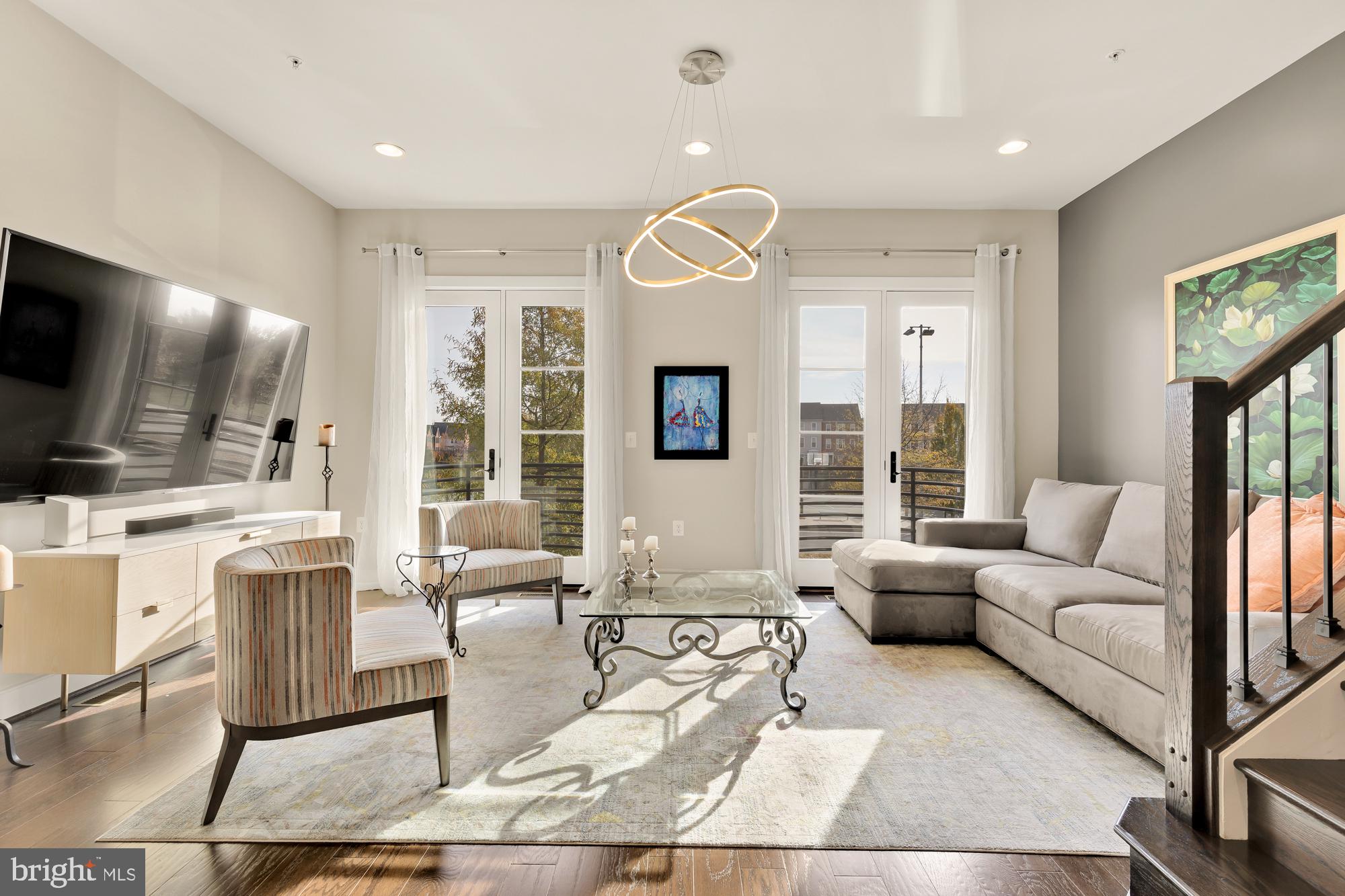 POTOMAC YARD - Residential