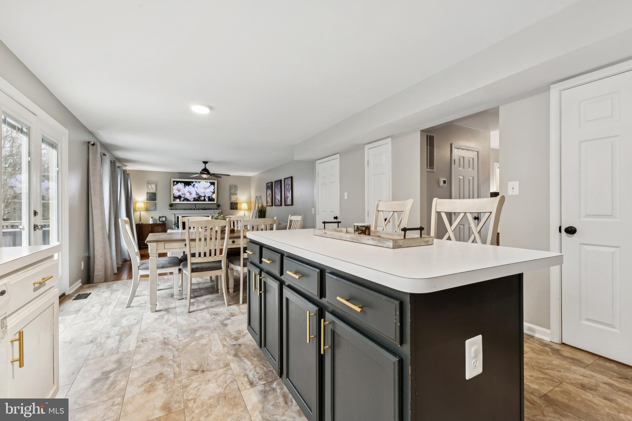 14 WILLOW GLEN COURT