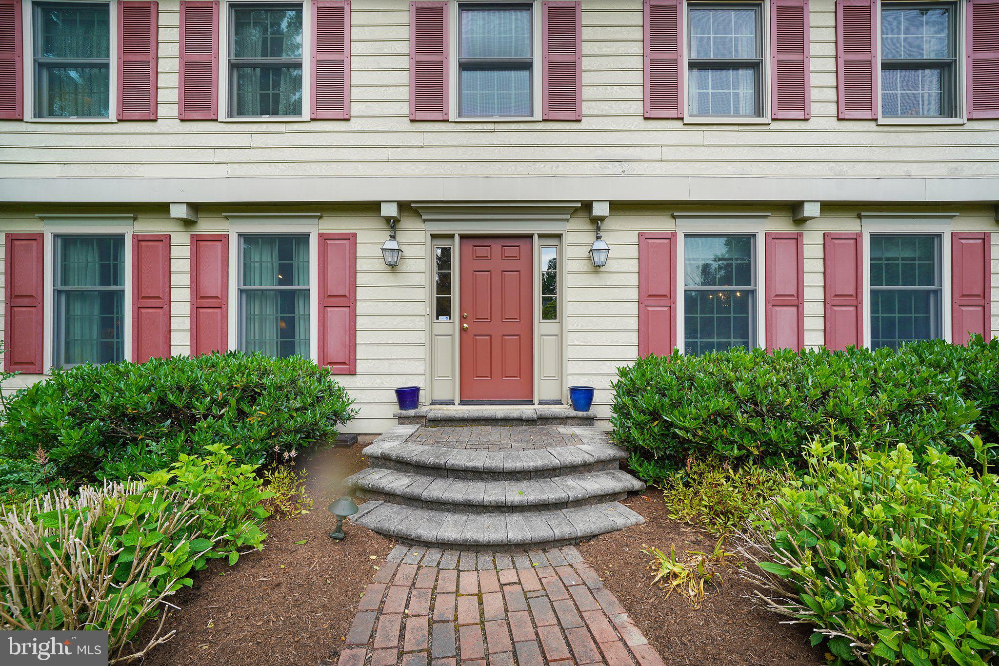 FIRETHORNE ESTATES - Residential