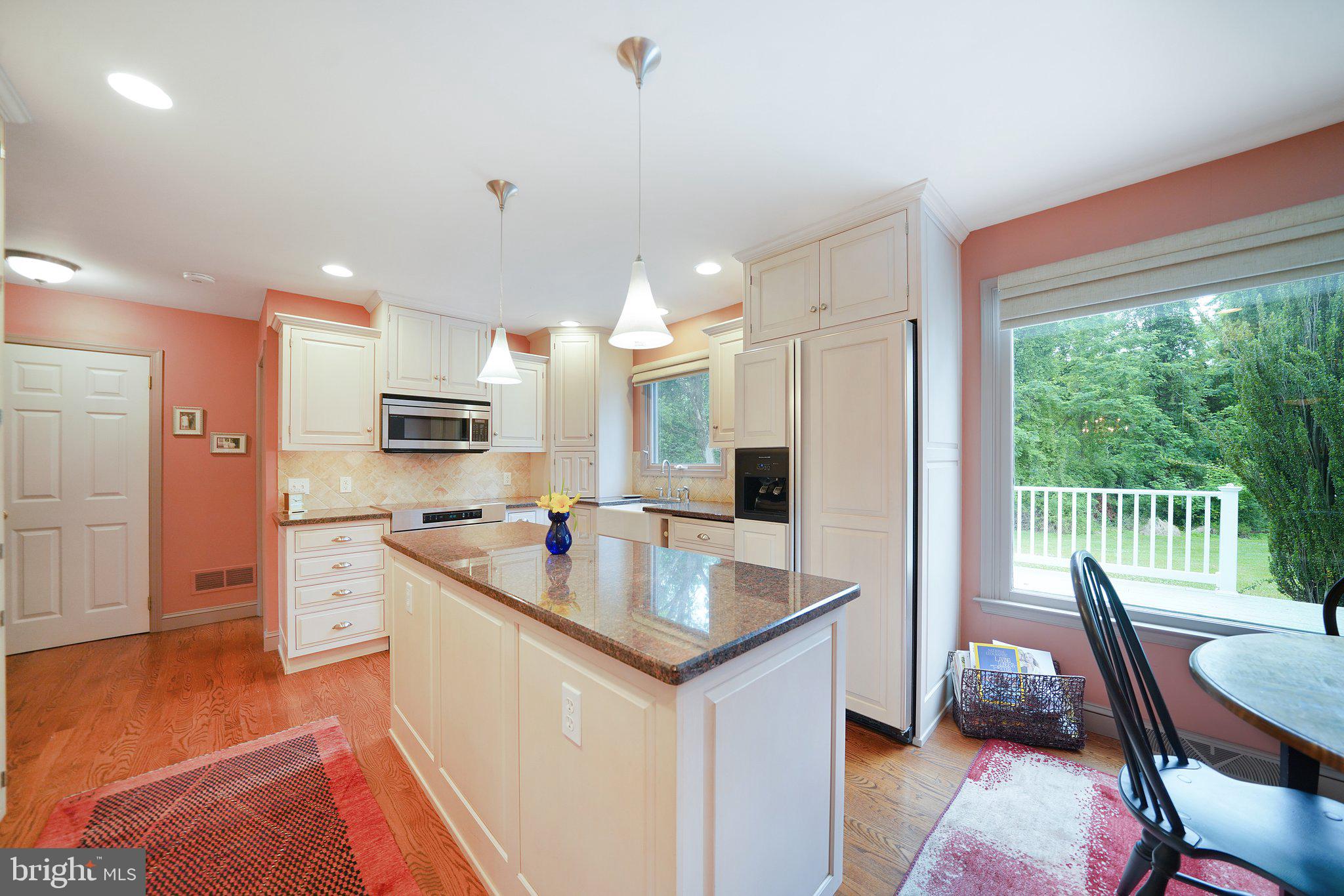 FIRETHORNE ESTATES - Residential