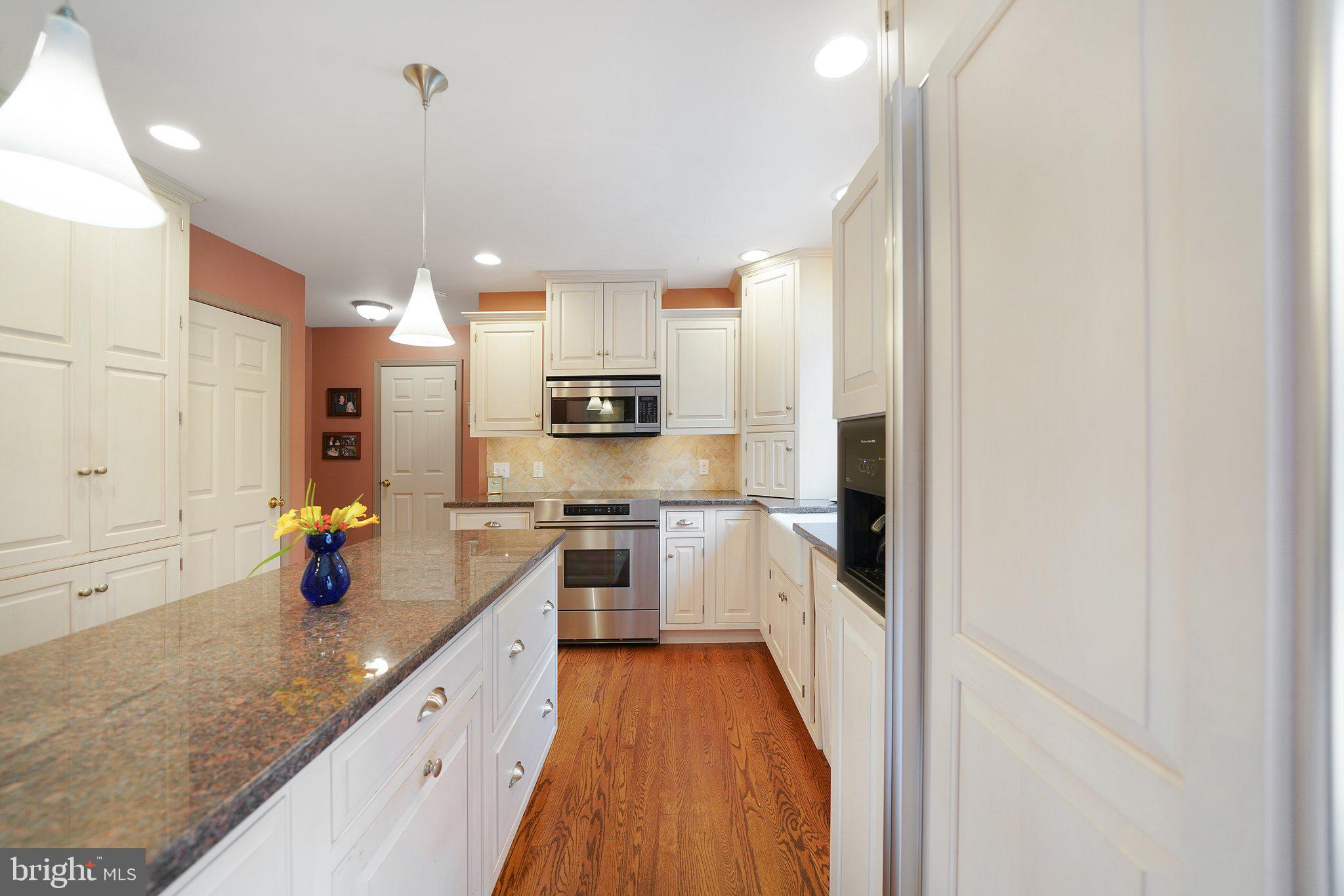 FIRETHORNE ESTATES - Residential