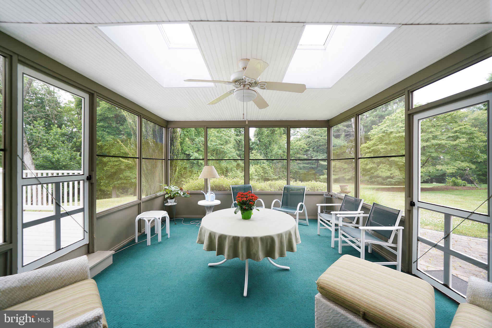 FIRETHORNE ESTATES - Residential