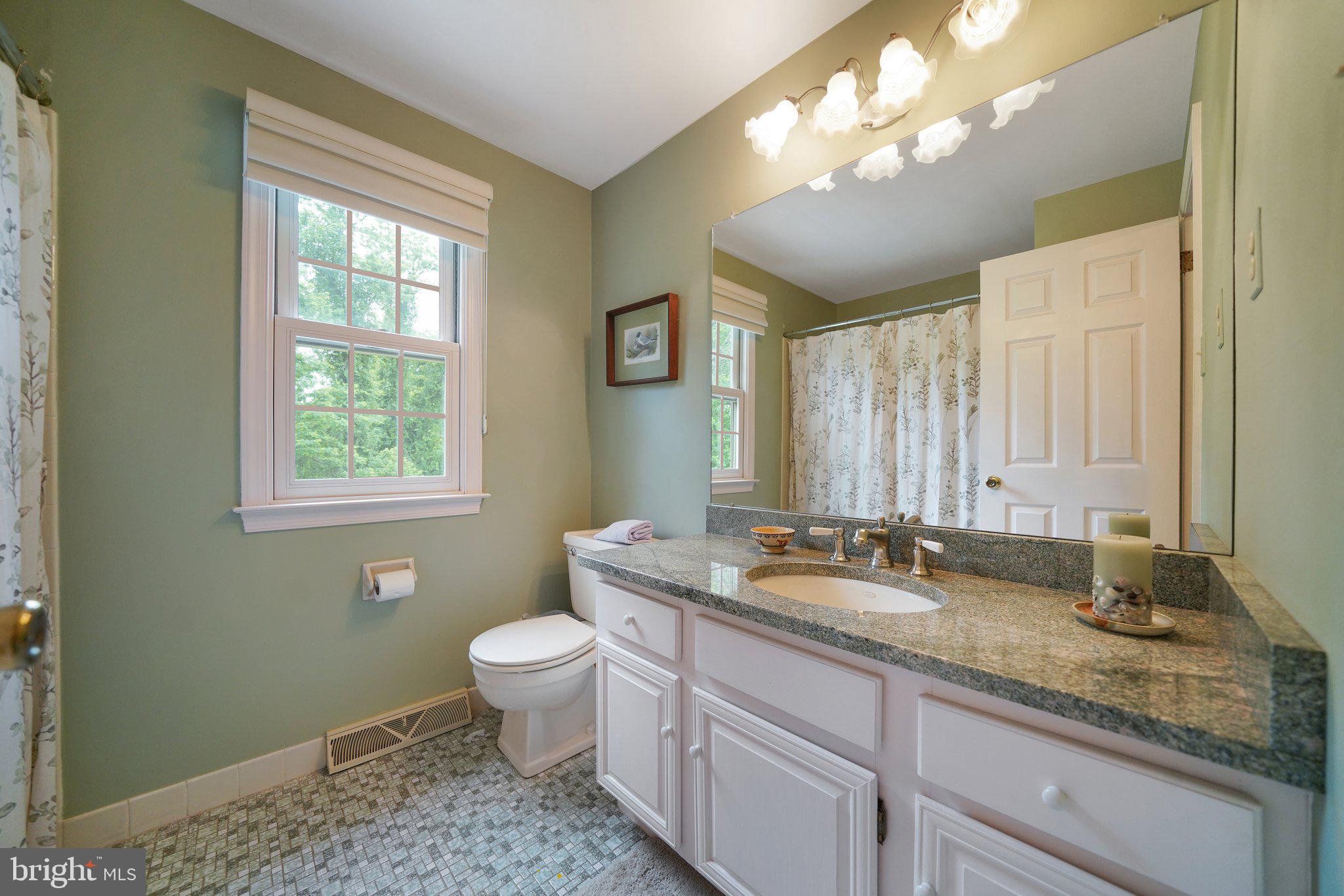 FIRETHORNE ESTATES - Residential