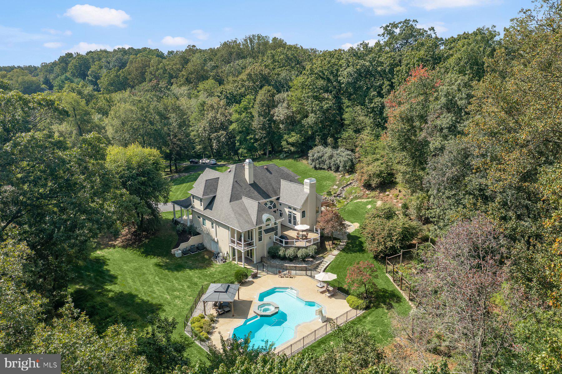 WELLINGTON - Residential