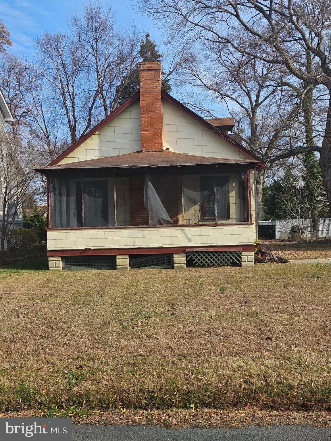 3535 COHASSET AVENUE