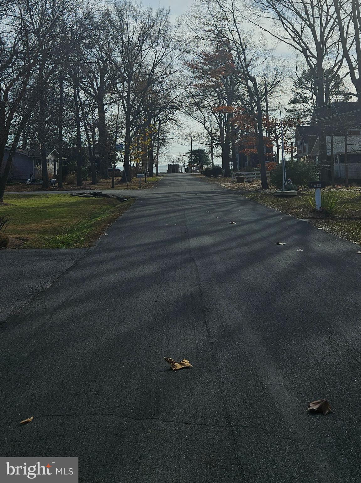 ARUNDEL ON THE BAY - Residential