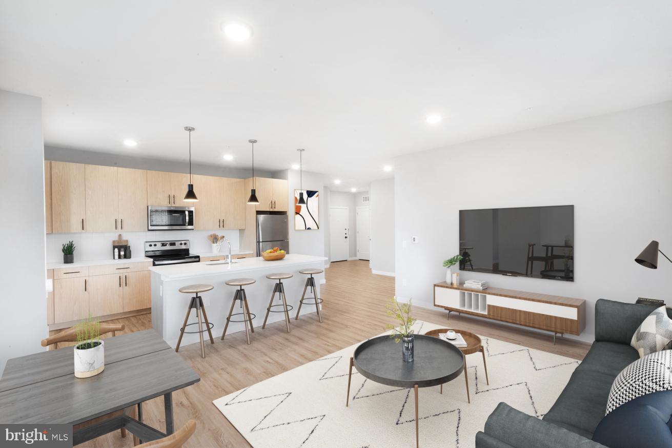 400 E OAK AVENUE 4201