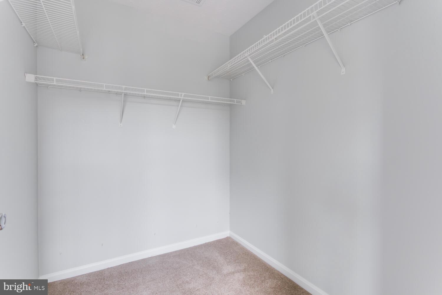 ROLLING MEADOWS SUB - Residential