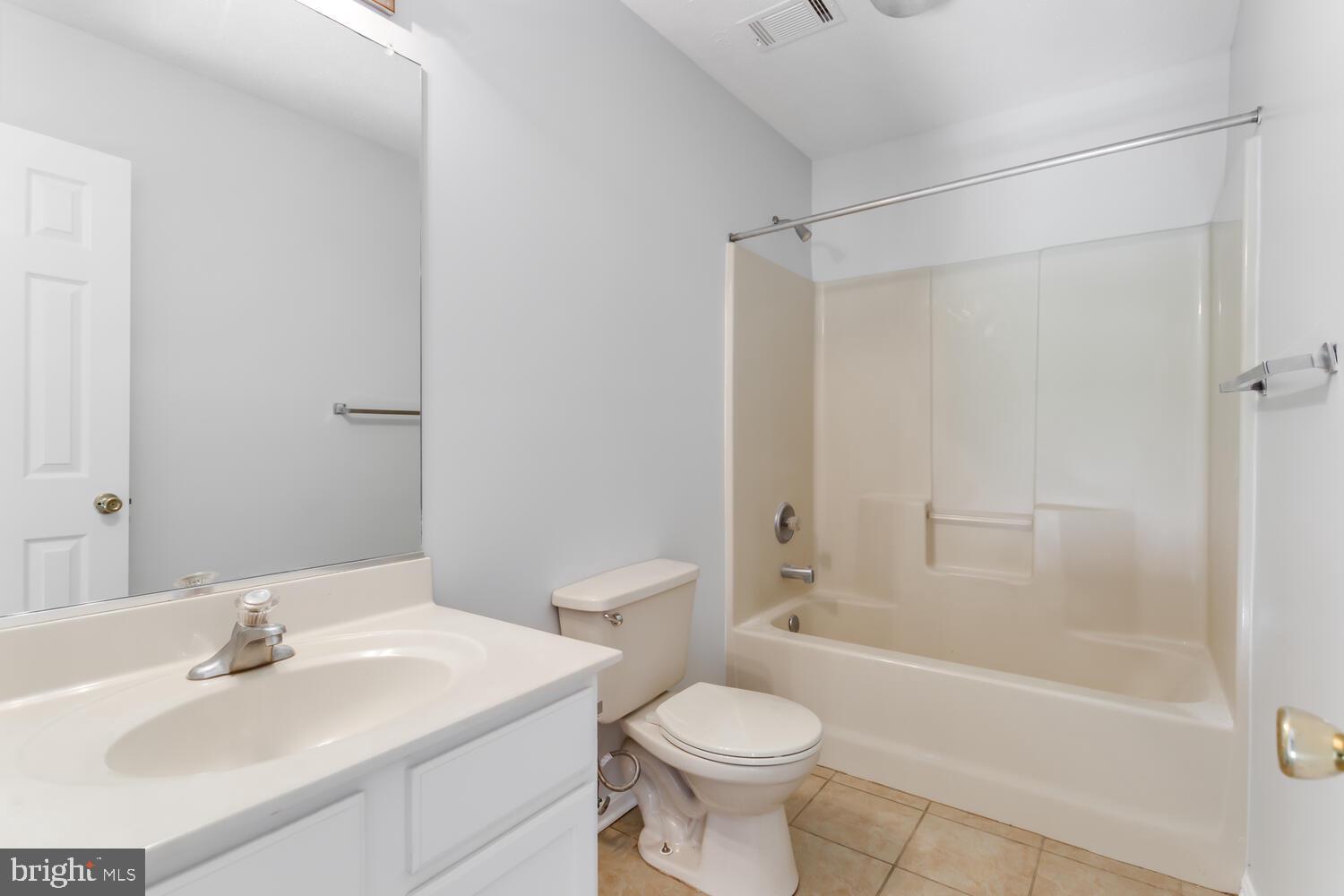 ROLLING MEADOWS SUB - Residential