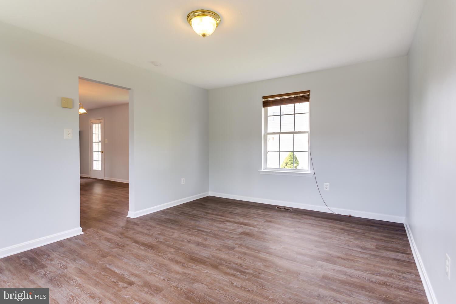 ROLLING MEADOWS SUB - Residential